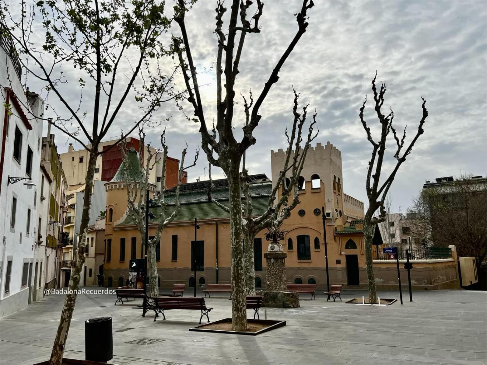 Casabala - Near The Beach And Barcelona Center Badalona Bagian luar foto
