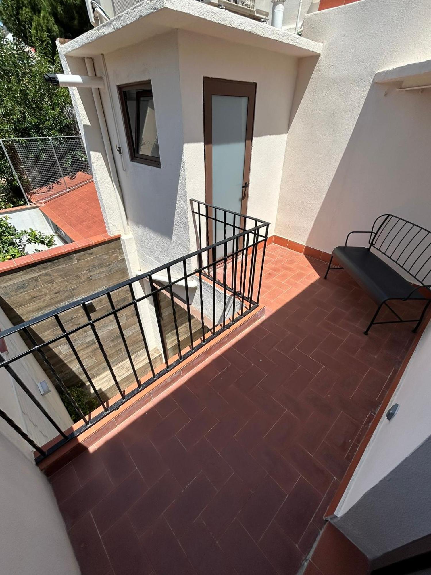 Casabala - Near The Beach And Barcelona Center Badalona Bagian luar foto